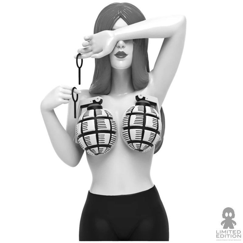 Mighty Jaxx Estatuilla Booby Trap Henn Kim